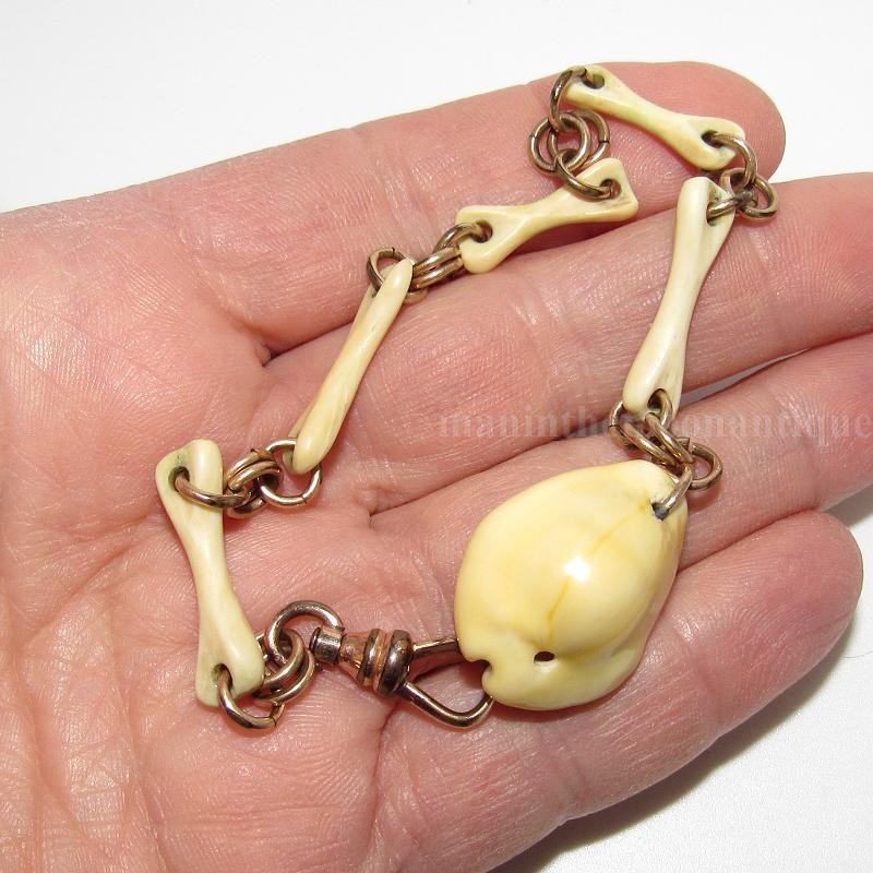 Click here to see the details of this item